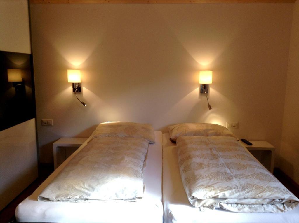 Chasa Sulai Appartements Samnaun Værelse billede